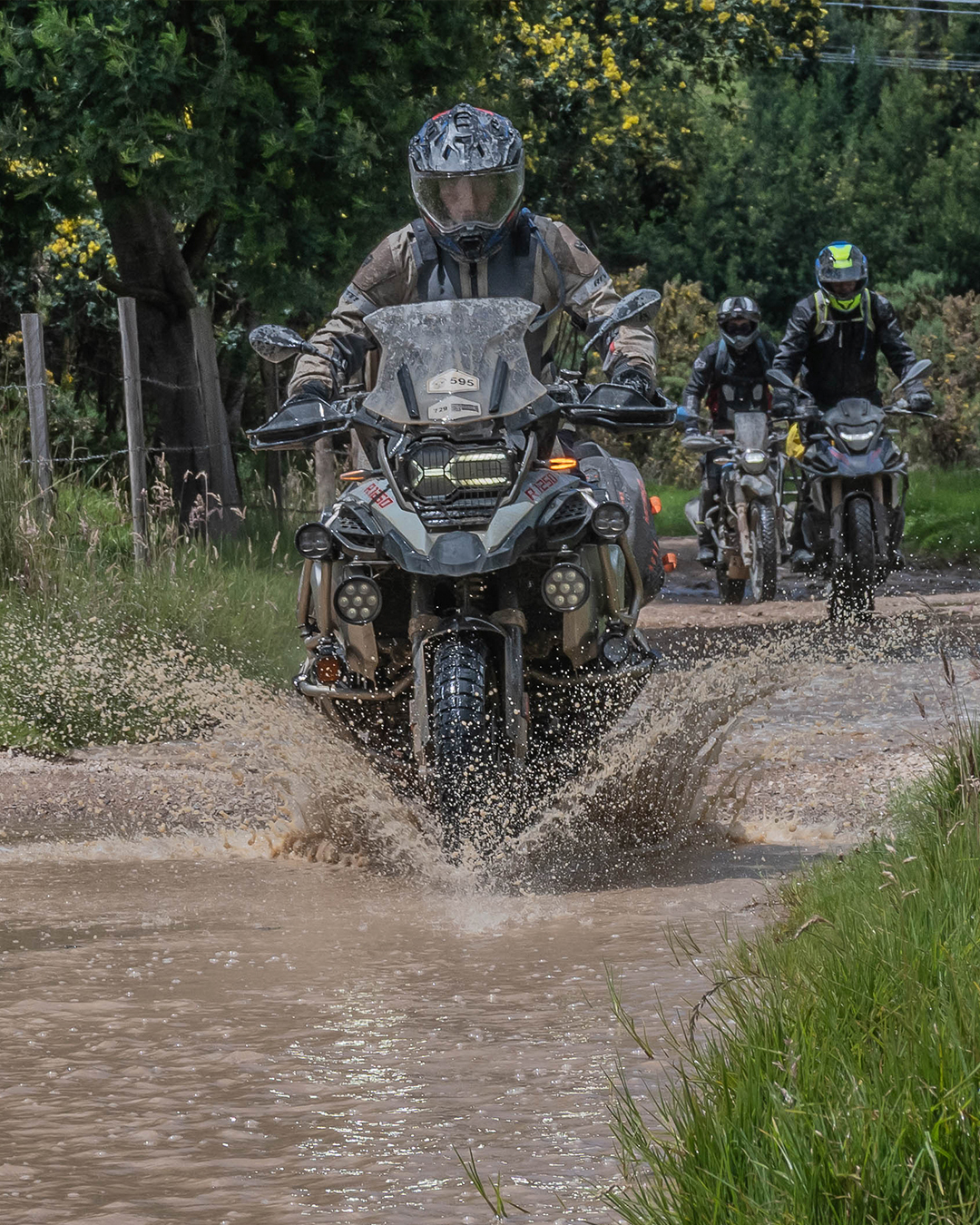 cursos de moto motorrad colombia capital rider